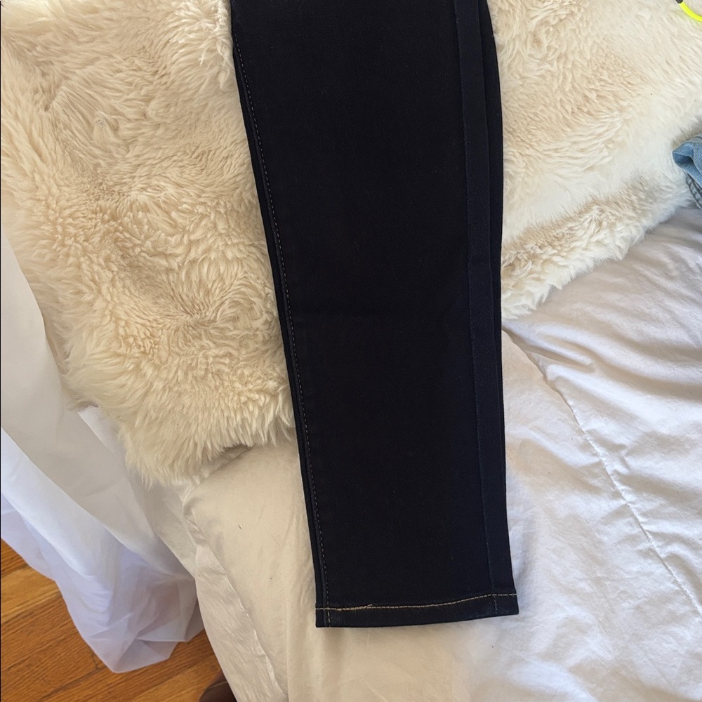 Levi's Women's Navy Skinny Jeans - Picture 6 of 7